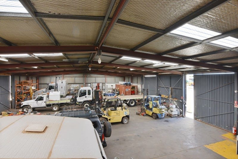 37 Stebbing Road Maddington WA 6109 - Image 3