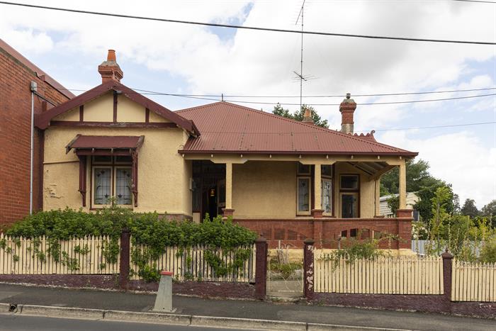 9 Humffray Street South Ballarat Central VIC 3350 - Image 1