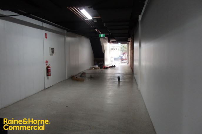 Click to view all images 660 Crown Street Surry Hills NSW 2010 - Image 3