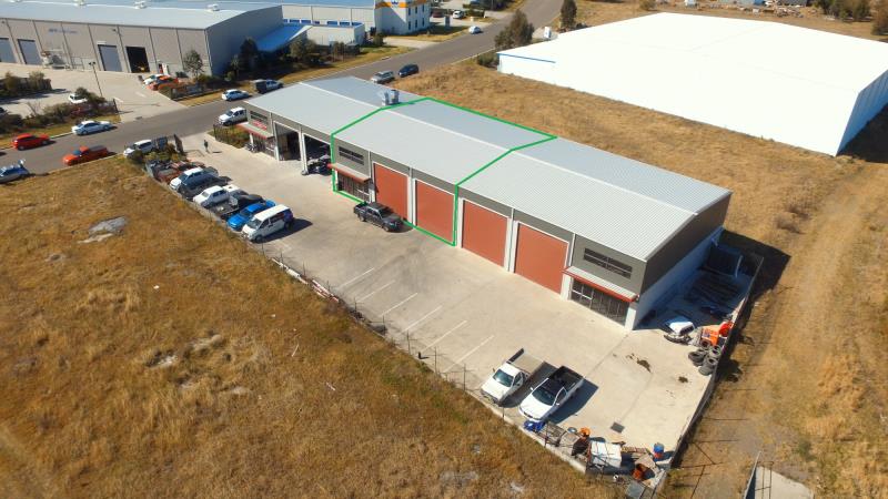 Click to view all images Unit 2/29 Spitfire Close Rutherford NSW 2320 - Image 2