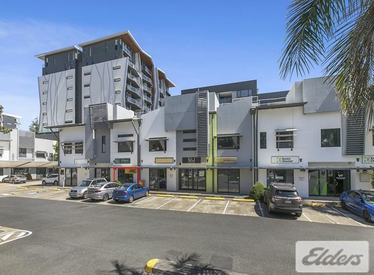 Click to view all images 4/76 Doggett Street Newstead QLD 4006 - Image 1