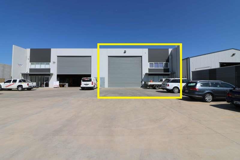Click to view all images Whole Building/22a Shipwright Road Largs North SA 5016 - Image 1