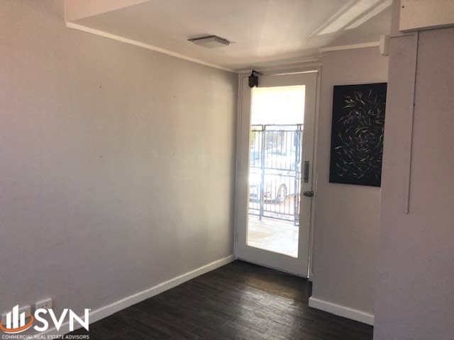 Click to view all images 249B Albany Highway Victoria Park WA 6100 - Image 2