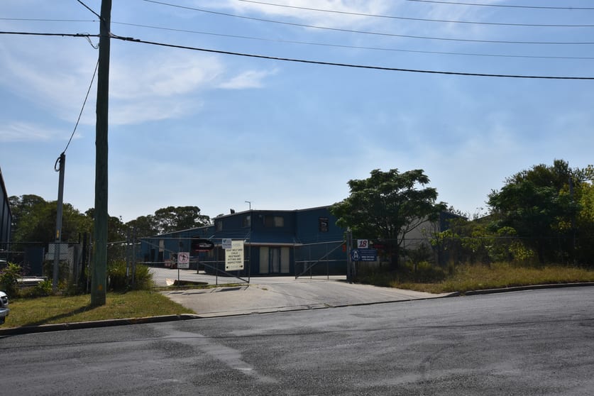 Click to view all images 18 Unit 5 Gantry Place Braemar NSW 2575 - Image 2