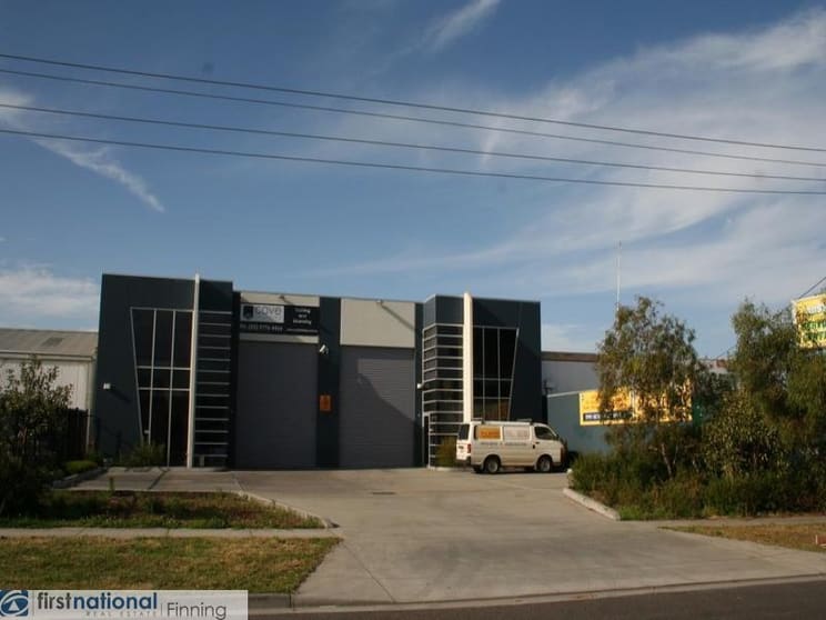 Click to view all images 1/1 Normanby Street Cranbourne VIC 3977 - Image 2