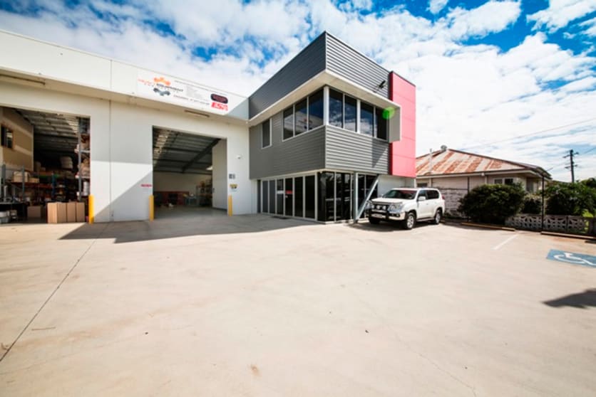 Click to view all images 1/50 Richland Avenue Coopers Plains QLD 4108 - Image 1