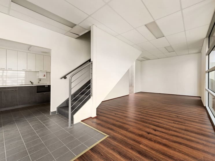 Click to view all images 49/148 Chesterville Road Cheltenham VIC 3192 - Image 3
