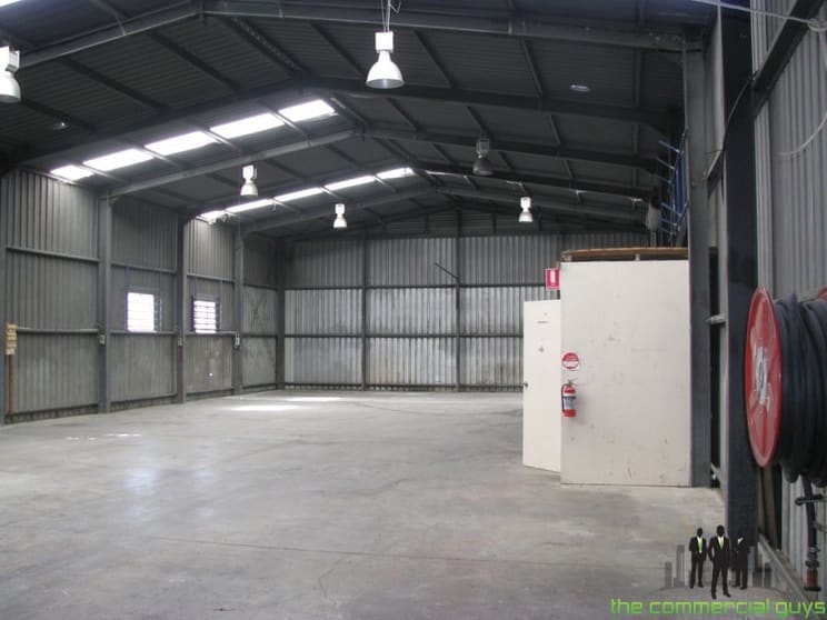 Click to view all images 47 Filmer St Clontarf QLD 4019 - Image 3