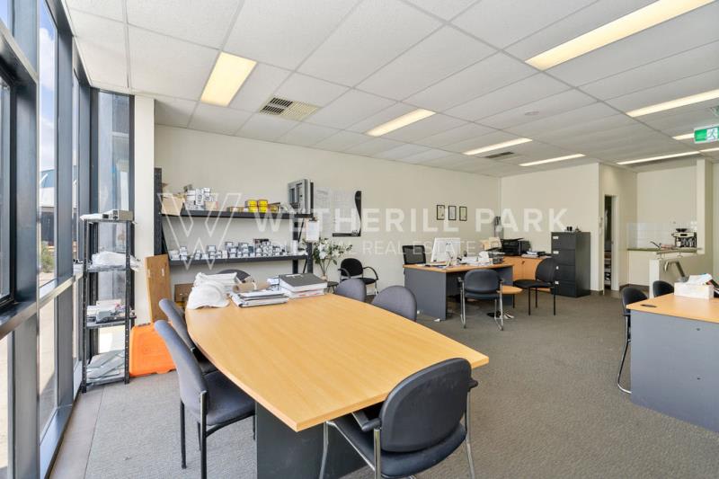 Click to view all images Wetherill Park NSW 2164 - Image 3