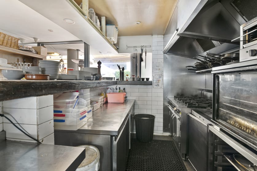 Click to view all images 2/265 Crown Street Surry Hills NSW 2010 - Image 3