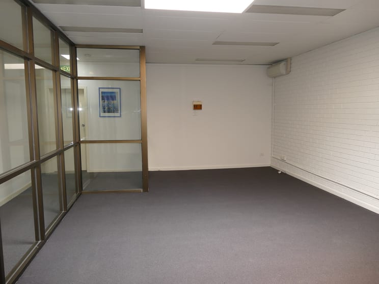 Suite 6/112A Martin Street Brighton VIC 3186 - Image 2
