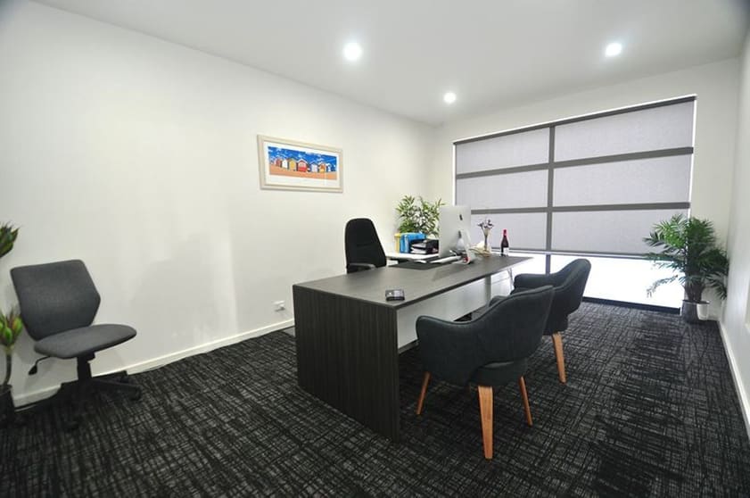 Click to view all images 431 Hargreaves Street Bendigo VIC 3550 - Image 2