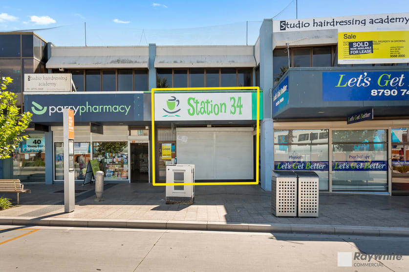 Click to view all images 34 Young Street Frankston VIC 3199 - Image 2