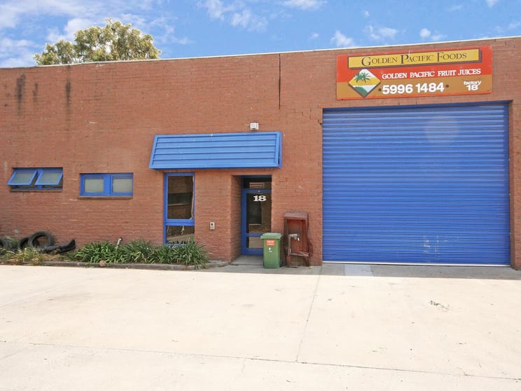 Click to view all images 18 Cooper Court Cranbourne VIC 3977 - Image 1