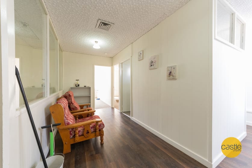 Click to view all images 1/515 Hunter Street Newcastle West NSW 2302 - Image 2