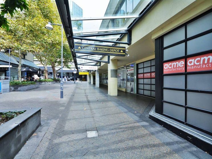 Click to view all images 9/237 Oxford Street Bondi Junction NSW 2022 - Image 2