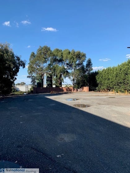 Click to view all images 1439 South Gippsland Highway Cranbourne VIC 3977 - Image 3