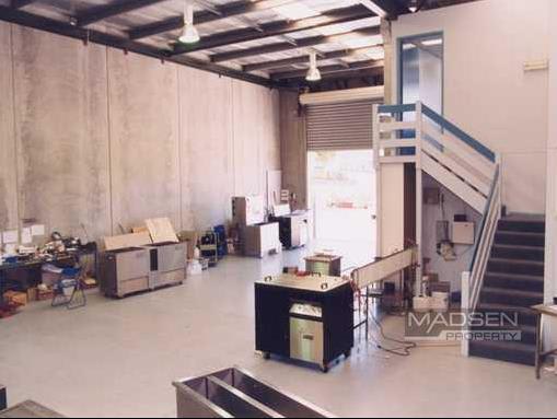 Click to view all images 1/39 Achievement Crescent Acacia Ridge QLD 4110 - Image 2