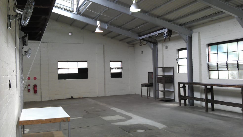 Click to view all images 152A DONALD STREET Brunswick VIC 3056 - Image 2