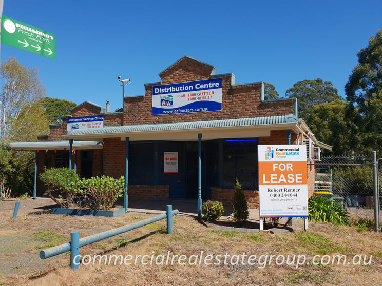 Click to view all images Olinda VIC 3788 - Image 1