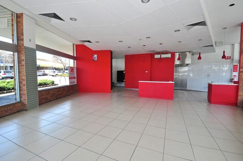 Click to view all images 1 Queen Street Bendigo VIC 3550 - Image 3