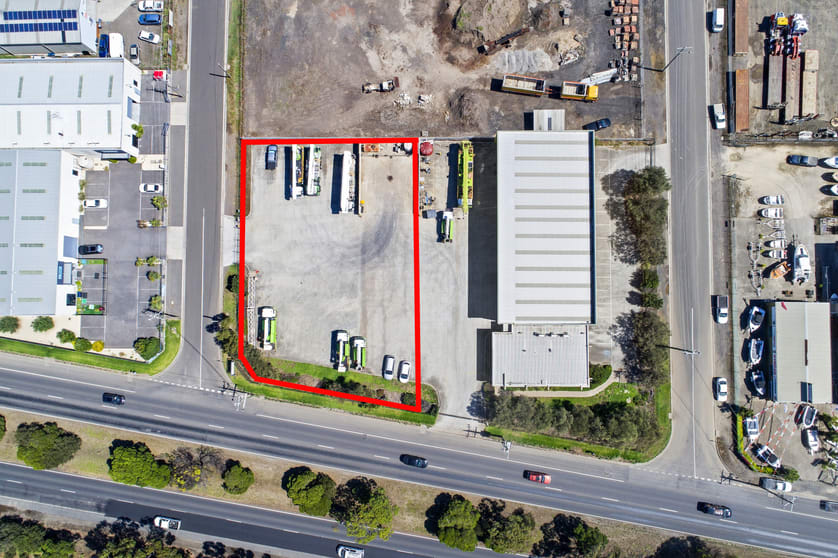 Click to view all images 252A Portarlington Road Moolap VIC 3224 - Image 2