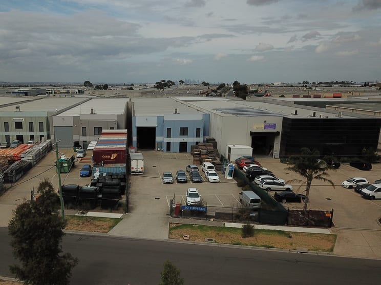 Click to view all images 75 Premier Drive Campbellfield VIC 3061 - Image 2