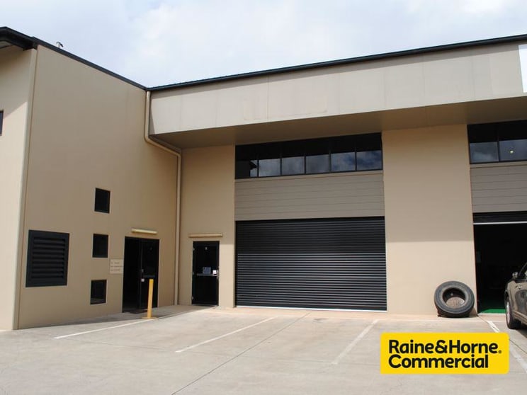 Click to view all images T2/16-18 Dexter Street South Toowoomba QLD 4350 - Image 1