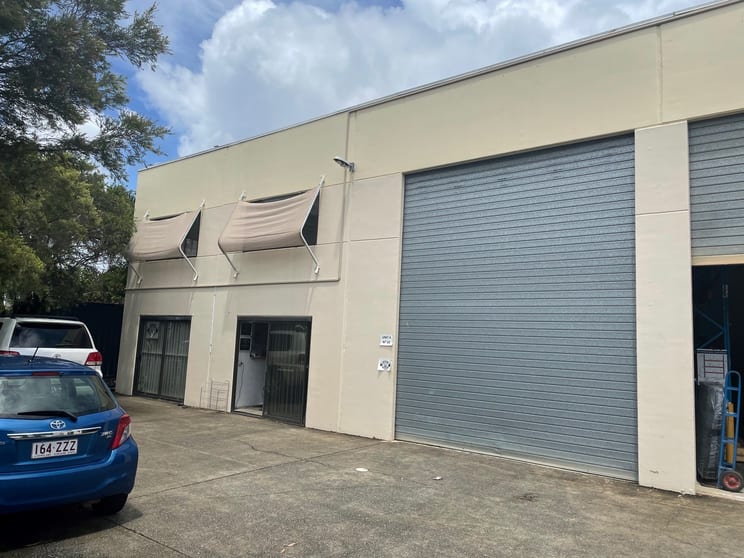Click to view all images 4/10 Jay Gee Crt Nerang QLD 4211 - Image 1