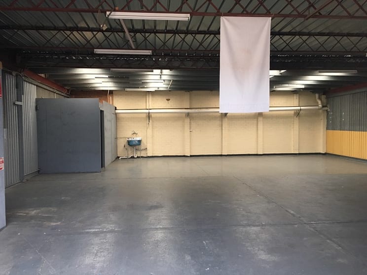 Click to view all images Unit 2/41-43 Blaxland Road Campbelltown NSW 2560 - Image 2
