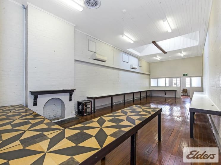 35 Logan Road Woolloongabba QLD 4102 - Image 2