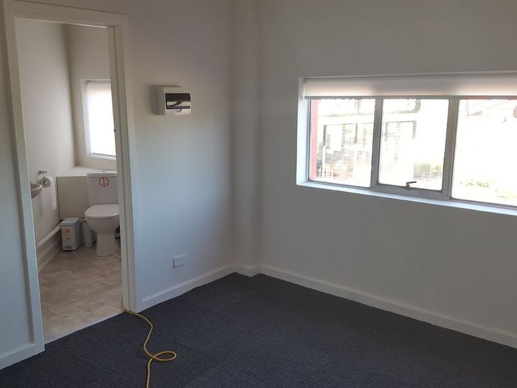Click to view all images 1/825 Nepean Highway Brighton VIC 3186 - Image 2