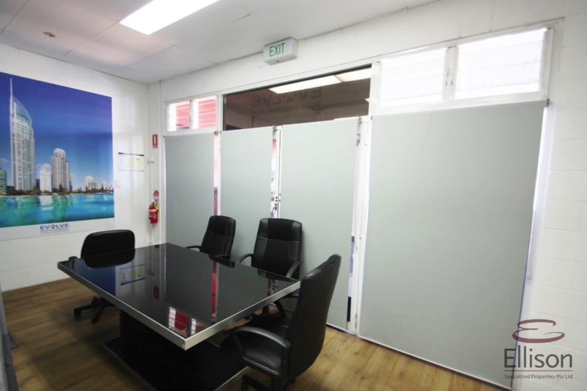 Click to view all images Shop 18/169-177 Old Pacific Highway Oxenford QLD 4210 - Image 1