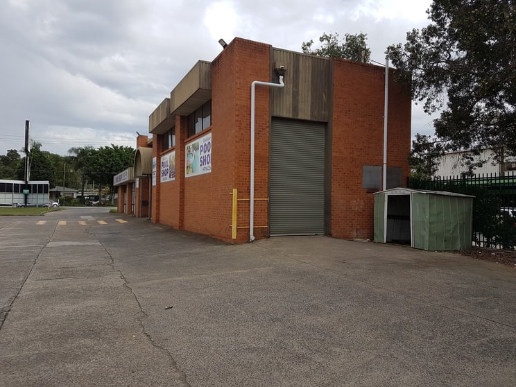 Click to view all images Unit 1/21-23 Governor Macquarie Dr Chipping Norton NSW 2170 - Image 2