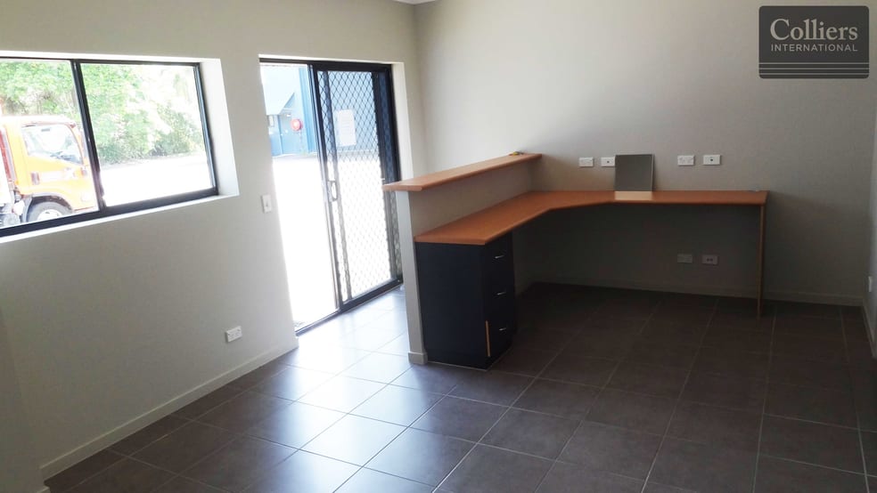Click to view all images Sheds 4&5 / 61 Hargreaves Street Edmonton QLD 4869 - Image 3