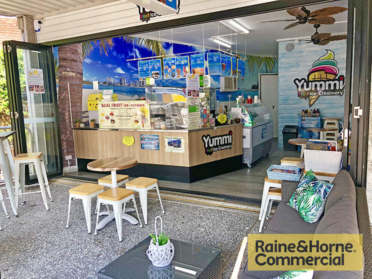 Click to view all images 2/225 Hawken Drive St Lucia QLD 4067 - Image 1