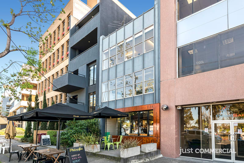 Click to view all images 4/162 Albert Road South Melbourne VIC 3205 - Image 2