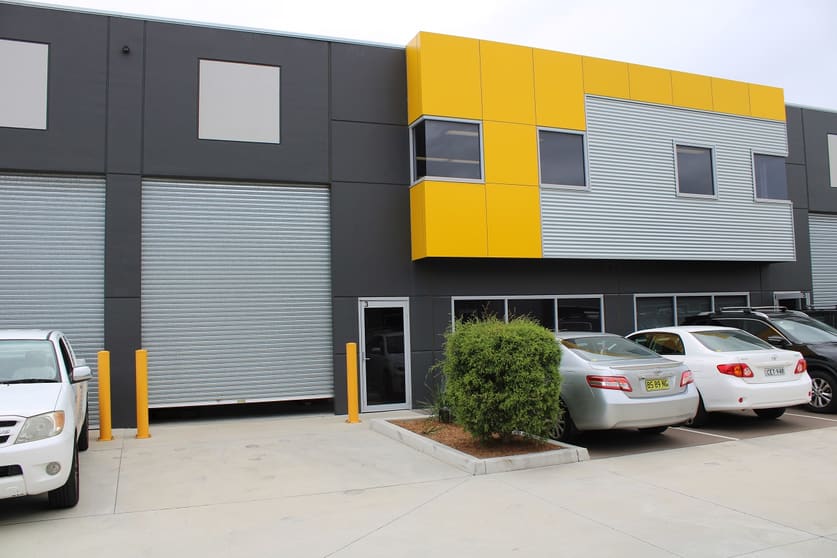 Click to view all images 3/8 - 18 Wurrook Circuit Caringbah NSW 2229 - Image 1