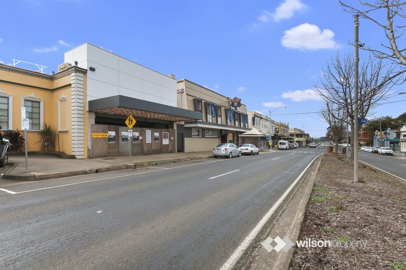 Click to view all images 49 Queen Street Warragul VIC 3820 - Image 3