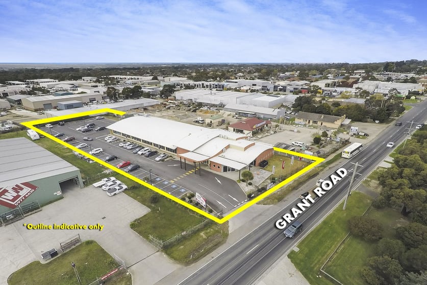 Click to view all images 55 Grant Road Somerville VIC 3912 - Image 1
