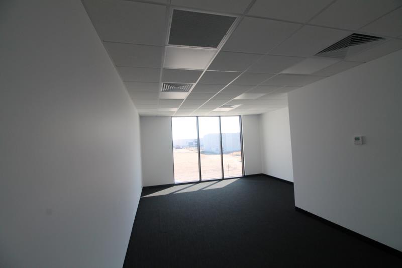 Click to view all images Unit 46/74-86 Indian Drive Keysborough VIC 3173 - Image 2