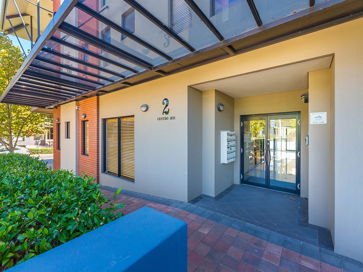 Click to view all images 1/2 Centro Avenue Subiaco WA 6008 - Image 1