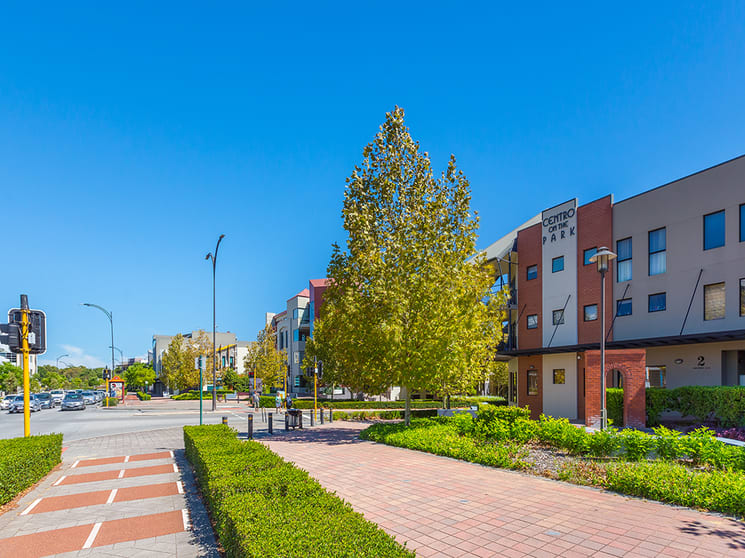 Click to view all images 1/2 Centro Avenue Subiaco WA 6008 - Image 3
