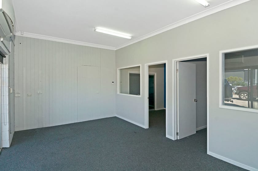 Click to view all images 3/13 Horizon Drive Beenleigh QLD 4207 - Image 3