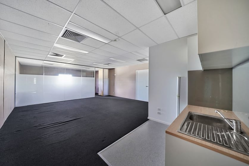 UP2 5/7 Hepher Road Campbelltown NSW 2560 - Image 3