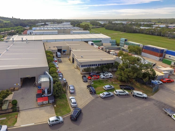 Click to view all images Unit 1/3 Noonan Road Ingleburn NSW 2565 - Image 1