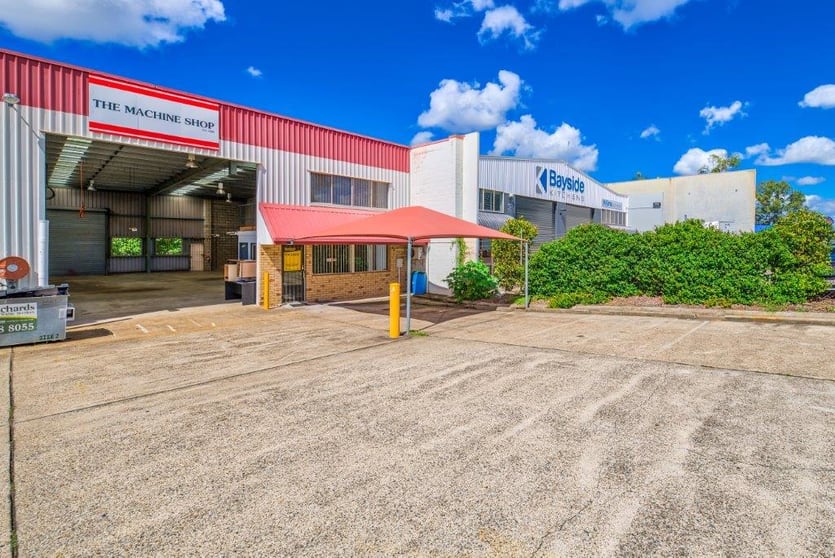 Click to view all images 2/11 Neumann Road Capalaba QLD 4157 - Image 1