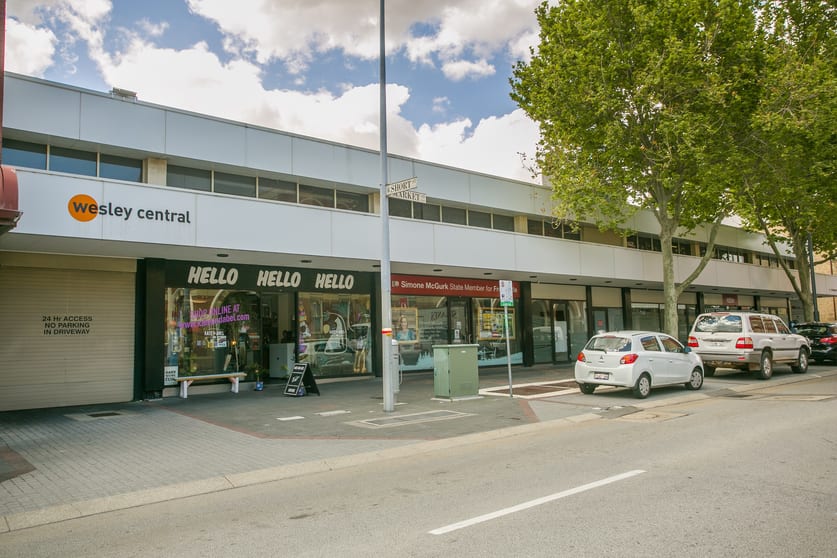 Click to view all images 1/8 Market Street Fremantle WA 6160 - Image 1
