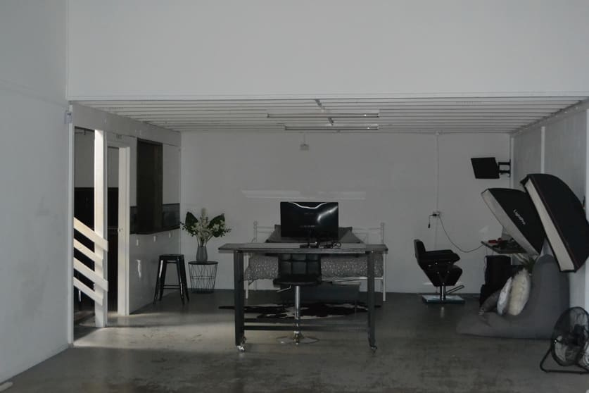 2/27 Hutchinson St Burleigh Heads QLD 4220 - Image 2