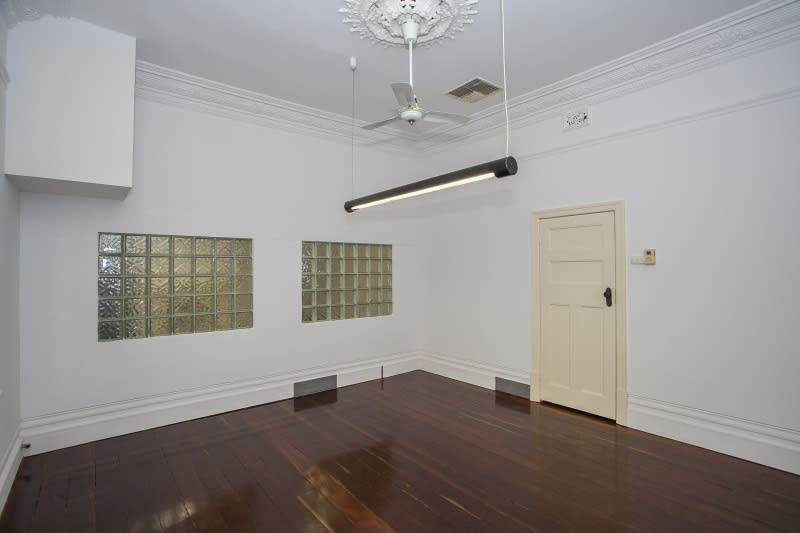 Click to view all images 118 Parry Street Northbridge WA 6003 - Image 3